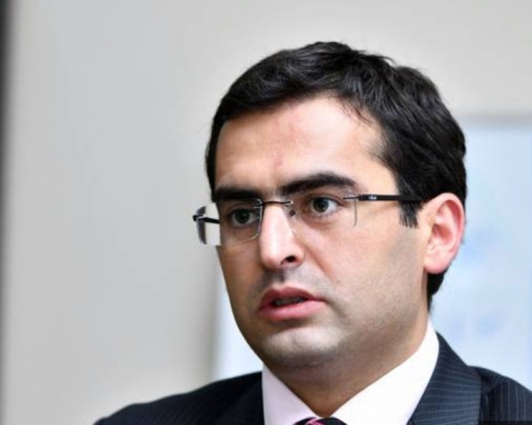 Անընդունելի կը համարեմ պաշտօնեայի կողմէ բռնութեան կիրառումը. Յակոբ Արշակեանը յայտնած է հրաժարականի մասին