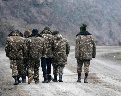 ԵԱՏՄ քազանեան նիստին ընդառաջ Հայաստանը Կարմիր խաչին 200 գերիի ցուցակ փոխանցած է` նիստին Պաքուի հնարաւոր մասնակցութեան քննարկման առընթեր