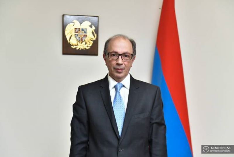 Արա Այվազեանը հրաժարականի դիմում ներկայացուց