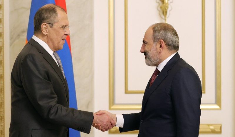 Պէտք է վերականգնել խաղաղ գործընթացը՝ ԼՂ հակամարտութեան վերջնական կարգաւորման հասնելու նպատակով. Փաշինեանը՝ Լաւրովին