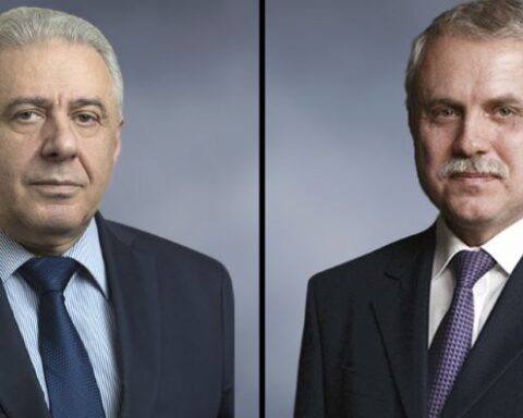 ՀՀ պաշտպանութեան նախարարն ու ՀԱՊԿ գլխաւոր քարտուղարը քննարկած են հայ-ատրպէյճանական սահմանին ստեղծուած իրադրութիւնը