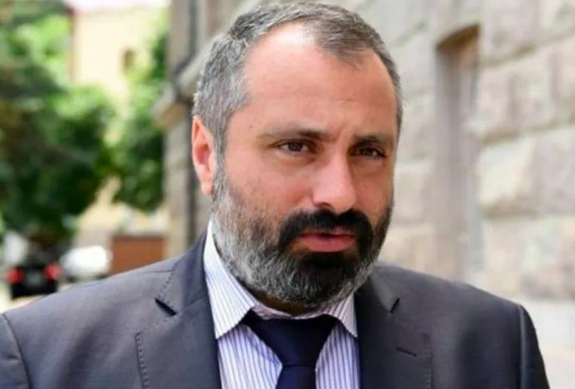  «Արցախը դեռ կանգուն է եւ  անպայման յաղթանակներ պիտի ունենանք» Նախարար Դաւիթ Բաբայեան խօսեցաւ ՝ «Ռամկավար Մամուլ»ին