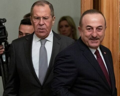 Թուրքիոյ մէջ պիտի հանդիպին Լաւրովն ու Չաւուշօղլուն. պիտի քննարկուի նաեւ Ղարաբաղի հարցը
