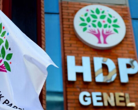 Քրտամէտ HDP-ն կանգնած է փակման սեմին