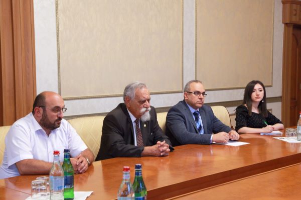 The delegation of the Central Board of the Ramkavar Azatakan Party visited the President of the Republic of Artsakh Arayik Harutyunyan