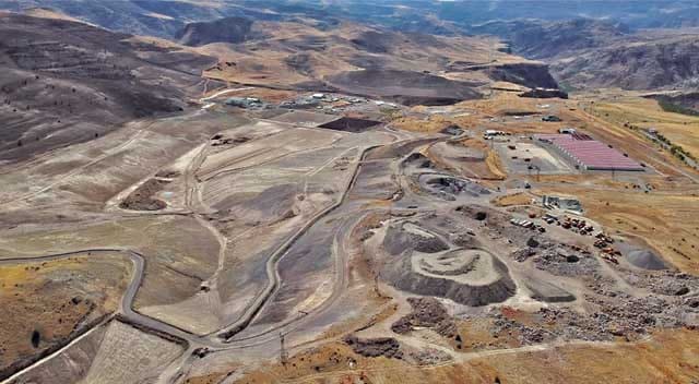 Սոթքի հանքի մօտակայքը անկանոն կրակոցներ հնչած են, աշխատակիցները տարհանուած են