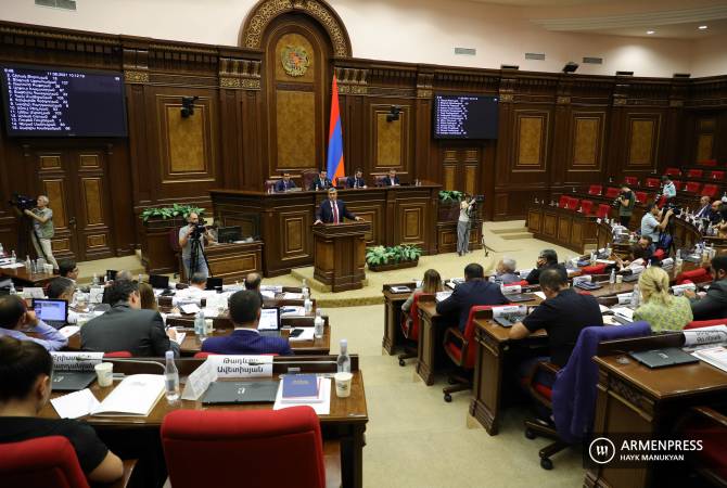 ԱԺ-ի մէջ մեկնարկած է Սեւանայ լիճէն ջուրի բացթողման տարեկան չափաքանակի հարցով արտահերթ նիստը