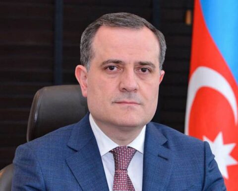 Պաքու կը պատասխանէ Հայկական կողմին