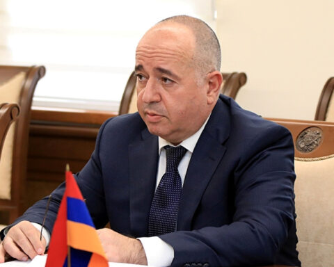 Մեր համբերութիւնը նոյնպէս անսպառ չէ. ՀՀ պաշտպանութեան նախարարը` ՀԱՊԿ գլխաւոր քարտուղարին
