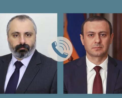 Արմէն Գրիգորեանն ու Դաւիթ Բաբայեանը քննարկած են ատրպէյճանա-ղարաբաղեան հակամարտութեան առնչուող հարցեր