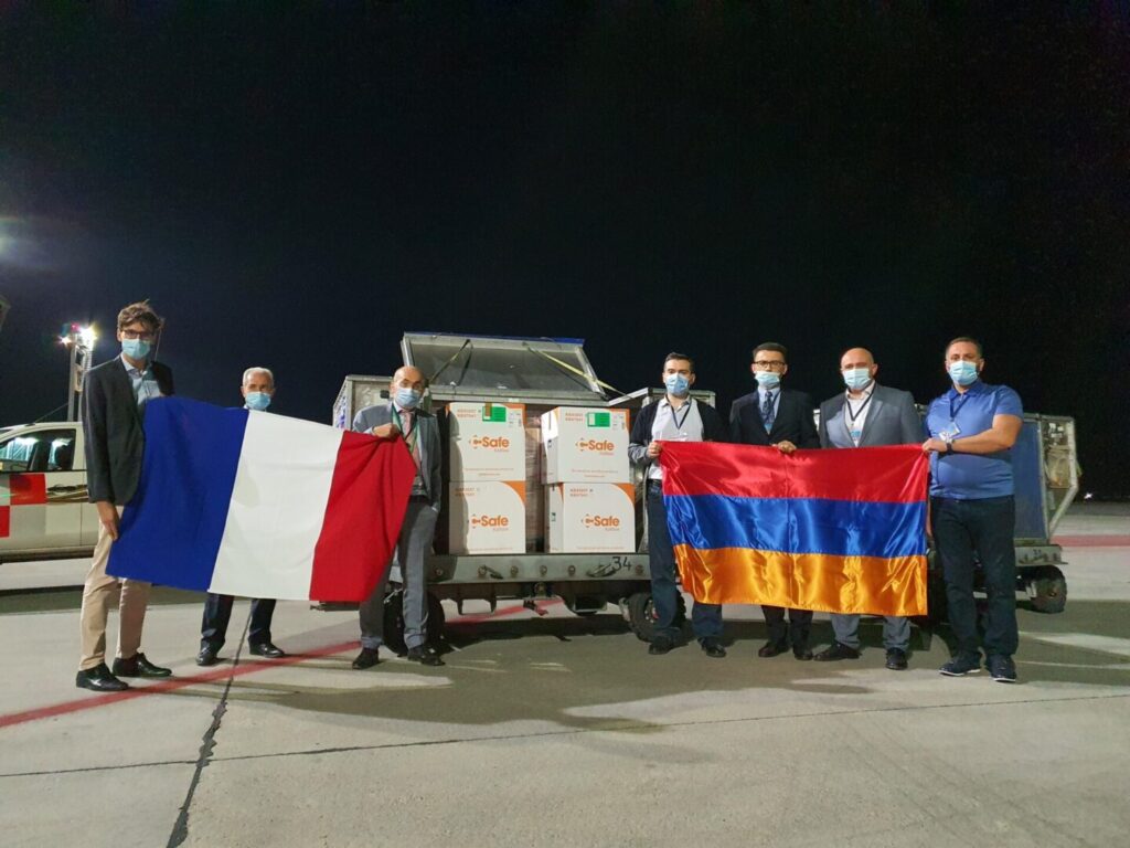 COVID-19 պատուաստանիւթի 25 000 դեղաչափ՝ Ֆրանսայէն Հայաստանին