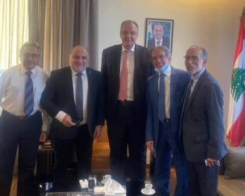 Ռ.Ա.Կ. Լիբանանի Շրջանային Վարչութեան Այցելութիւնը Լիբանանի Ճարտարարուեստի Նախարարին
