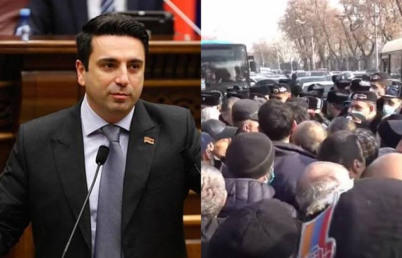 Բոլոր տղաների ողջ եւ առողջ Հայաստան վերադարձի ուղղութեամբ տարուող մեր ջանքերը չեն դադարել ու չեն դադարելու. Ալեն Սիմոնեան