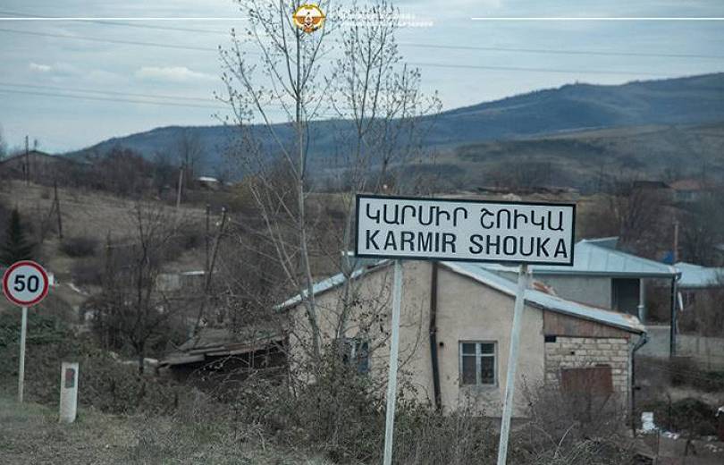 Ատրպէյճանական զինուժը կրակ բացած է Կարմիր Շուկայ գիւղի ուղղութեամբ