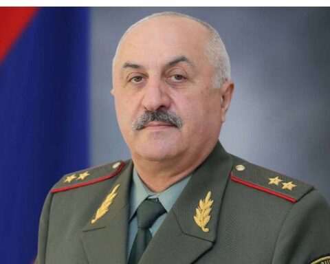 Զօր. Կամօ Քոչունց պիտի կատարէ ԶՈՒ Գլխաւոր Շտաբի պետի պարտաւորութիւնները