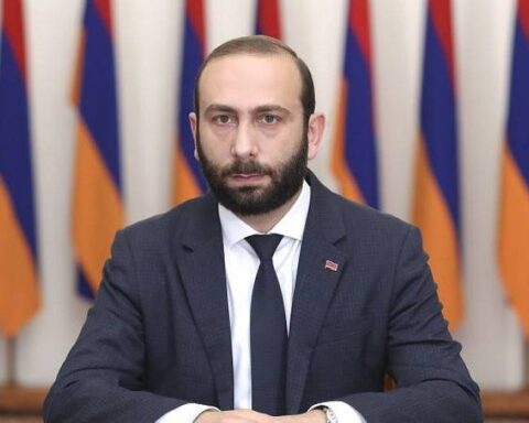 Հայկական կողմի համար սկզբունքային է, որ երաշխաւորուին արցախահայութեան իրաւունքները եւ  յստակեցուի ԼՂ կարգավիճակը. ԱԳ Նախարար