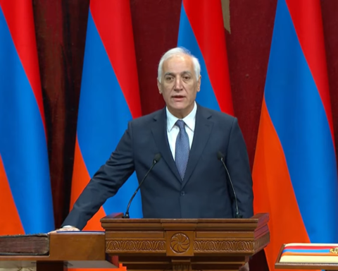 Վահագն Խաչատուրեանը երդմամբ ստանձնեց Հայաստանի Հանրապետութեան նախագահի պաշտօնը