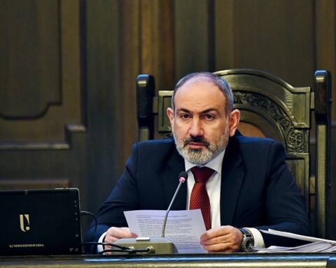 Ատրպէյճան կը փորձէ Լեռնային Ղարաբաղի եւ Հայաստանի դէմ լայնամաշտապ պատերազմի օրինականութիւն ձեւաւորել