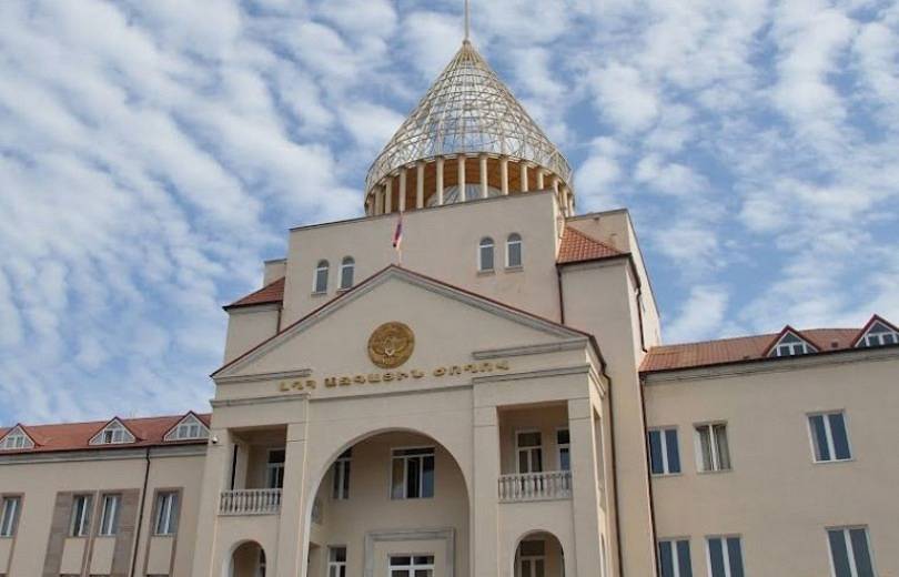 Արցախահայութիւնը քաջ կը գիտակցի խաղաղութեան գինը. Արցախի ԱԺ–ն արտահերթ նիստին յայտարարութիւն ընդունած է
