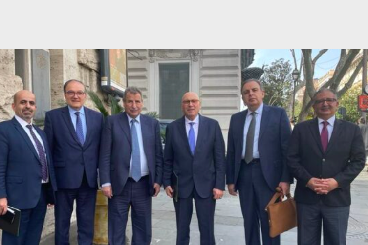 Եռակողմ հանդիպում Սուրբ Տեղեաց խնդիրներով
