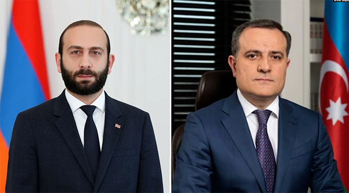 Արարատ Միրզոյեան հեռախօսազրոյց ունեցած է Ճէյհուն Պայրամովի հետ