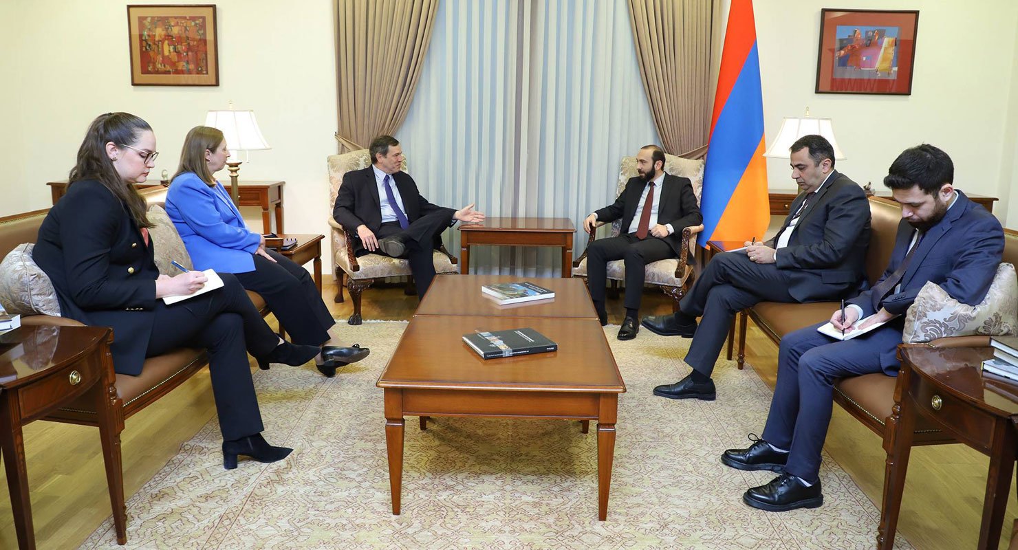 Արարատ Միրզոյեանն ընդունեց ԵԱՀԿ Մինսքի խումբի ԱՄՆ համանախագահը