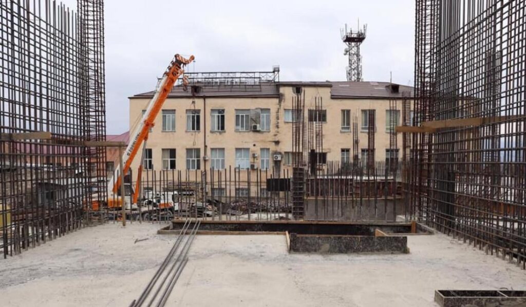 ՀՀ կառավարութիւնը լրացուցիչ 20 միլիառ դրամ պիտի յատկացնէ Արցախի բնակարանաշինական ծրագրերուն համար. ԱՀ պետնախարար