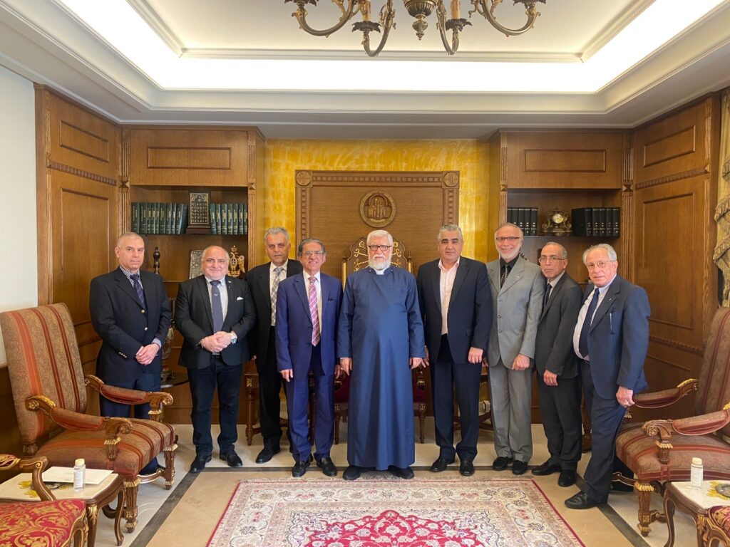 Ռ.Ա.Կ. Լիբանանի Շրջանային Վարչութեան Այցելութիւն Արամ Ա.Կաթողիկոսին