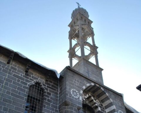 Վերանորոգուած Սուրբ Կիրակոս եկեղեցւոյ մէջ առաջին պատարագը պիտի մատուցուի Մայիս 8-ին