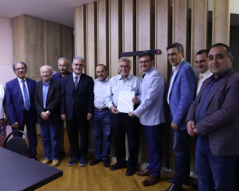 Ռամկավար Ազատական Կուսակցութեան եւ Յանուն Հանրապետութեան կուսակցութեան պատուիրակութիւններու հանդիպում՝ Երեւանի մէջ