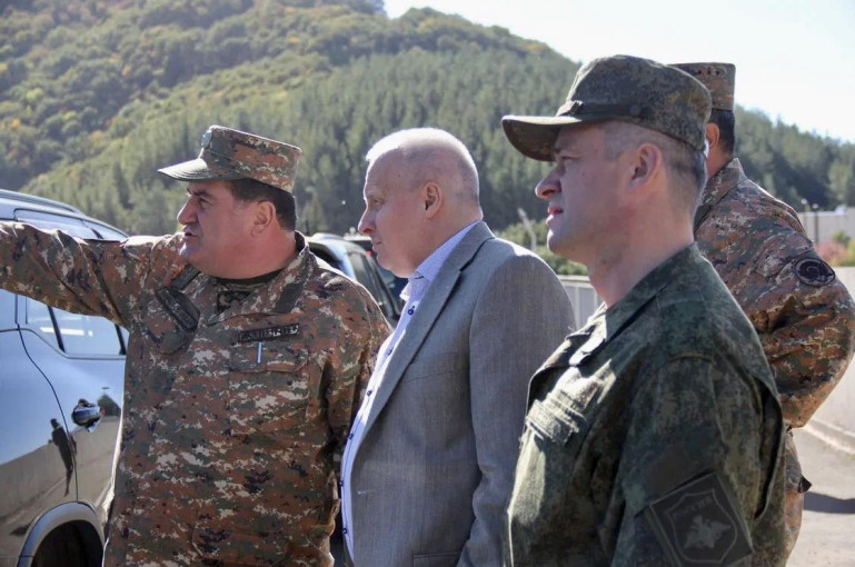 Հայաստանի մէջ Ռուսիոյ դեսպանն այցելած է Ջերմուկ եւ Գորիս