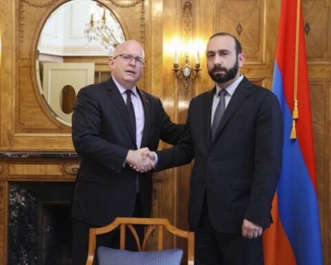 Միրզոյեան-Ռիքըր հանդիպում