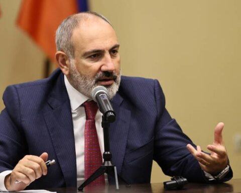 Անհրաժեշտ պատասխան՝ նախայարձակի համար հետեւանքներով. Փաշինեան հայ ռազմագերիներու գնդակահարման տեսանիւթի մասին