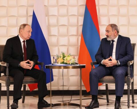 Փաշինեան եւ Թութին խօսած են տարածաշրջանային խաղաղութեան եւ անվտանգութեան հնարաւորութիւններու մասին