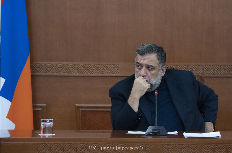 Ռուբէն Վարդանեան պարէնային անվտանգութեան հարցեր քննարկած է առաքող եւ արտադրող ընկերութիւններու ներկայացուցիչներու հետ