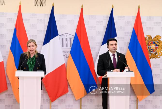 Ֆրանսան չի ճանչնար Լեռնային Ղարաբաղի անկախութիւնը․ Ֆրանսայի ԱԺ նախագահ