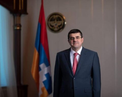 Հայրենիքի նուիրեալների յիշատակը կարող ենք վառ պահել միայն հայկական Արցախով. Արայիկ Յարութիւնեան