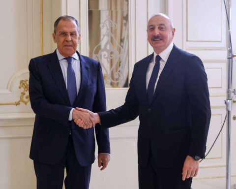 Ալիեւ յոյսով է, որ 2023 թուականը «բեկումնային» կ'ըլլայ Ատրպէյճանի ու Հայաստանի համար