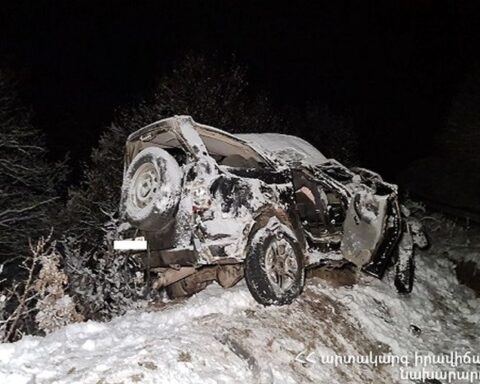 Խնածախ գիւղի մօտ ՈւԱԶ–ը գլորուած է ձորը, պայմանագրային զինծառայողներ մահացած են. ՊՆ
