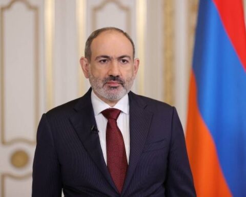 Հայաստանը պատրաստ է օգնել. Նիկոլ Փաշինեան ցաւակցութիւն յայտնած է Թուրքիոյ եւ Սուրիոյ