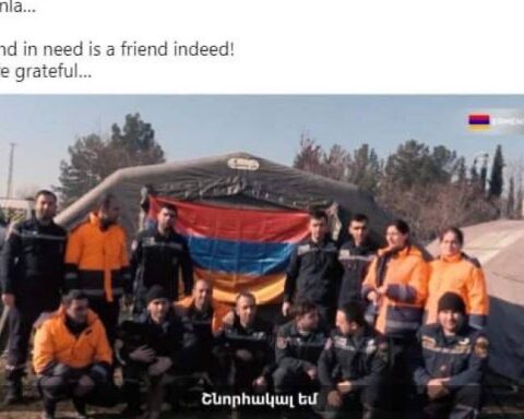 «Շնորհակալ եմ»․ Թուրքիոյ ԱԳ նախարարը նաեւ հայերէնով շնորհակալութիւն յայտնած է օգնութեան մեկնած փրկարարներուն