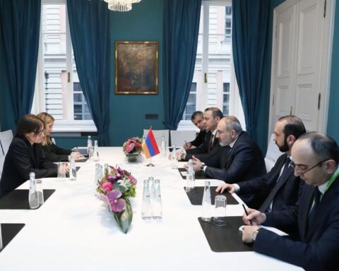 ՀՀ Վարչապետը շնորհակալութիւն յայտնած է Կարմիր Խաչի միջազգային կոմիտէին` Արցախին աջակցելու համար