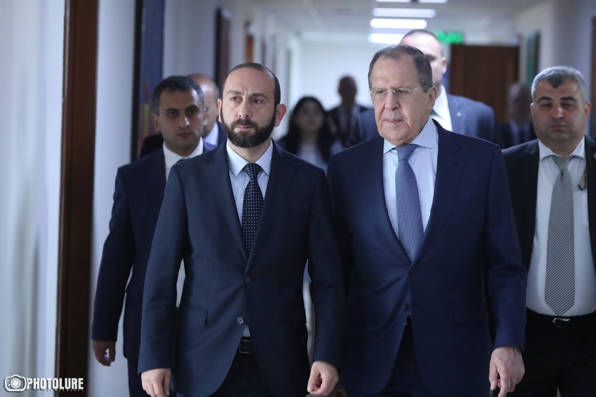 Միրզոյեանն ու Լաւրովը քննարկած են հայ-ատրպէյճանական կարգաւորման հարցը