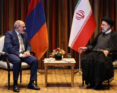 Փաշինեան Իրանի հետ բազմաշերտ օրակարգի ընդլայնման յոյս յայտնած է