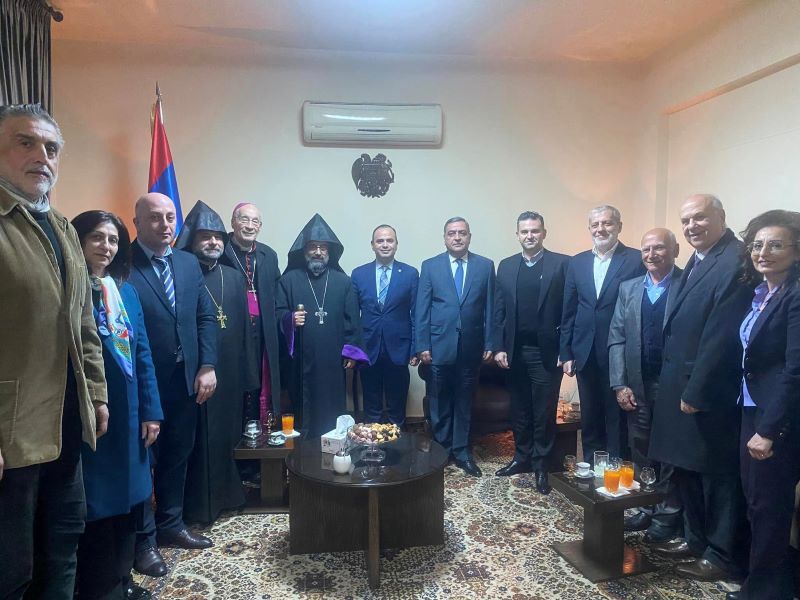 Զարեհ Սինանեան հանդիպած է Դամասկոսի հայ համայնքի հետ