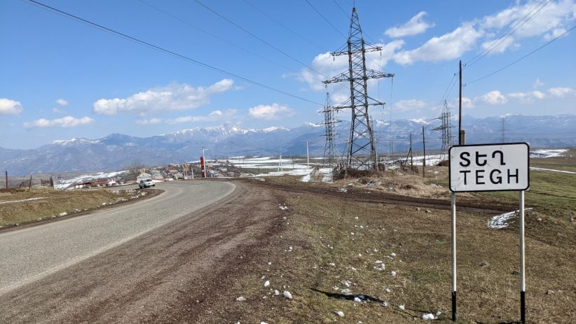 Տեղի մէջ ատրպէյճանցիներու կրակոցներէն հայկական կողմն ունի զոհեր եւ վիրաւորներ, հակառակորդը կիրառած է ականանետ․ ՊՆ