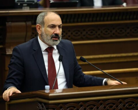 «Այո, սեղանին կայ փաստաթուղթ». Փաշինեան անդրադարձաւ Ուաշինկթընի բանակցութիւններուն