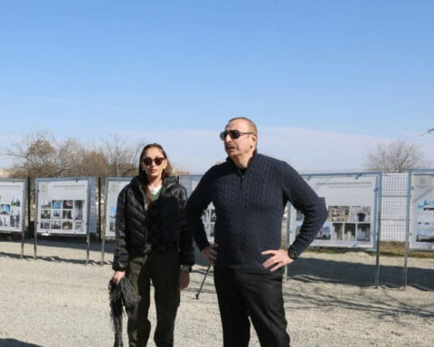 Ալիեւ մեկնած է Ակնա
