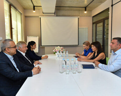 «Իմ Քայլը» Բարեգործական Հիմնադրամի Գործադիր Տնօրէն Տիկին Աննա Յակոբեան Ընդունեց ՌԱԿ Կեդրոնական Վարչութեան Ներկայացուցիչները